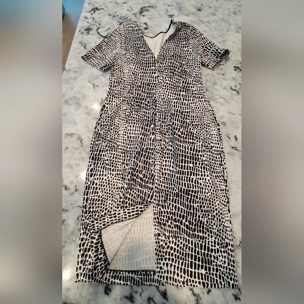 Trina by Trina Turk Black and White Dress - Picture 3 of 6